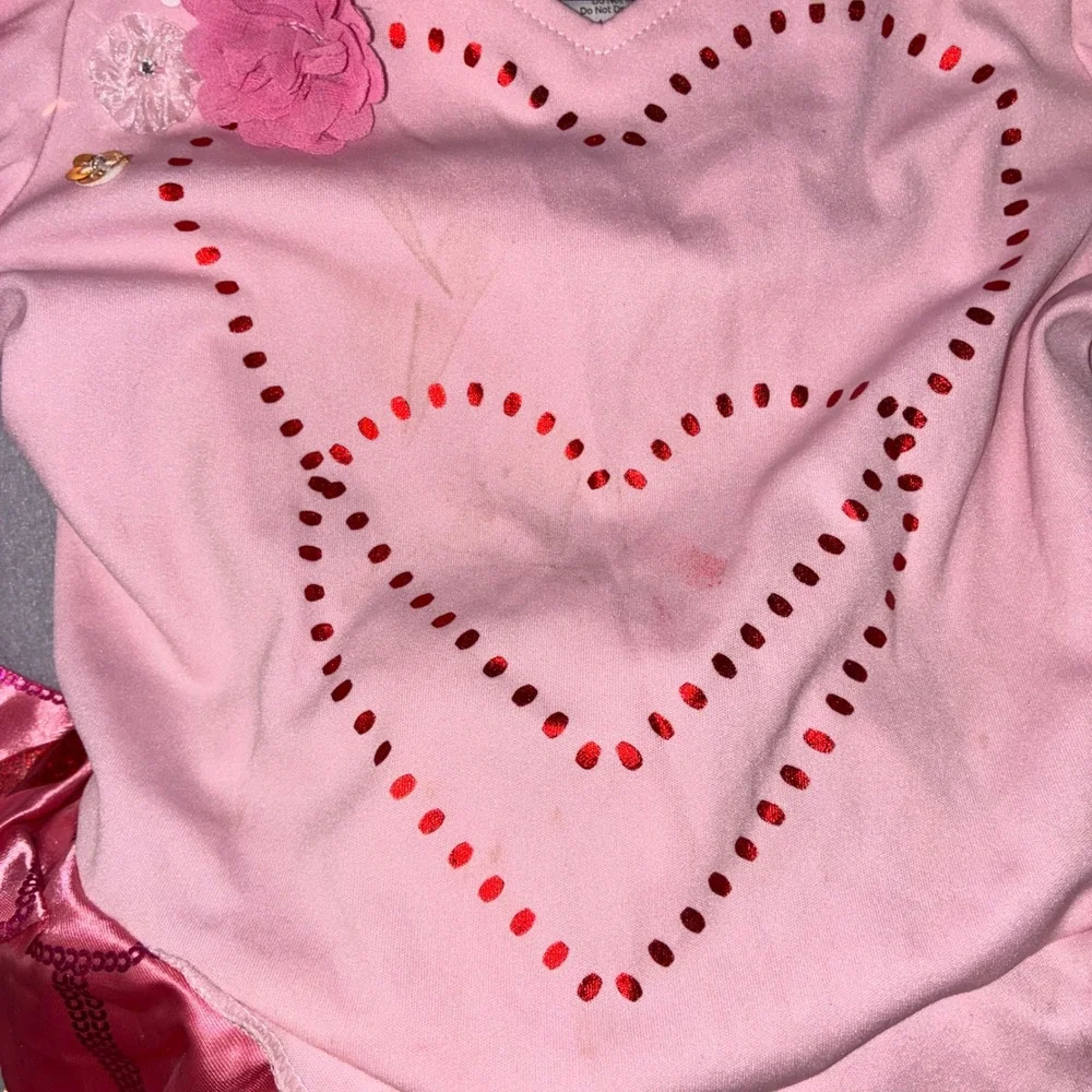 Spirit Disney Descendants Rise of Red Bridget Costume M Pink Hearts